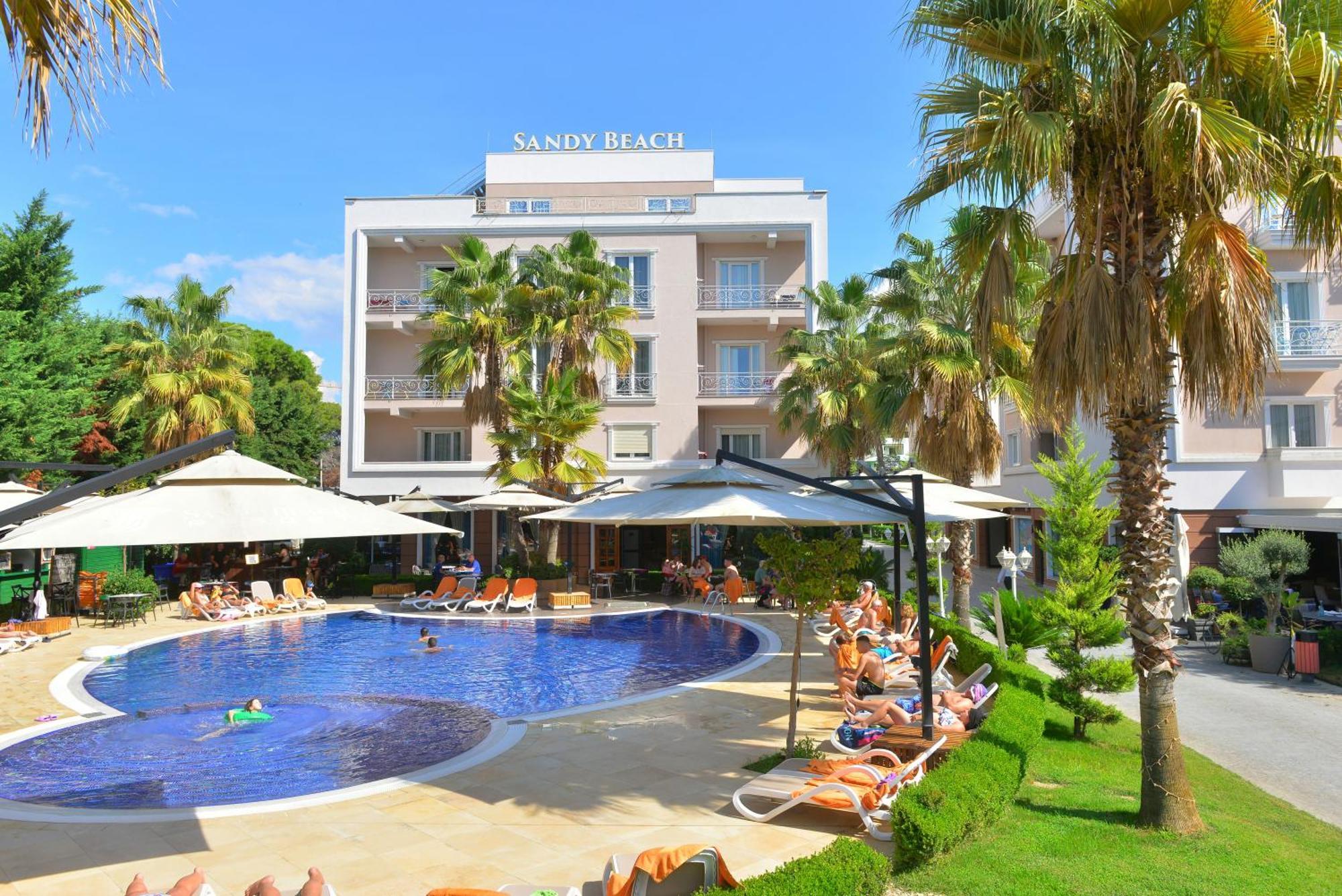 Resort Sandy Golem (Tirana)